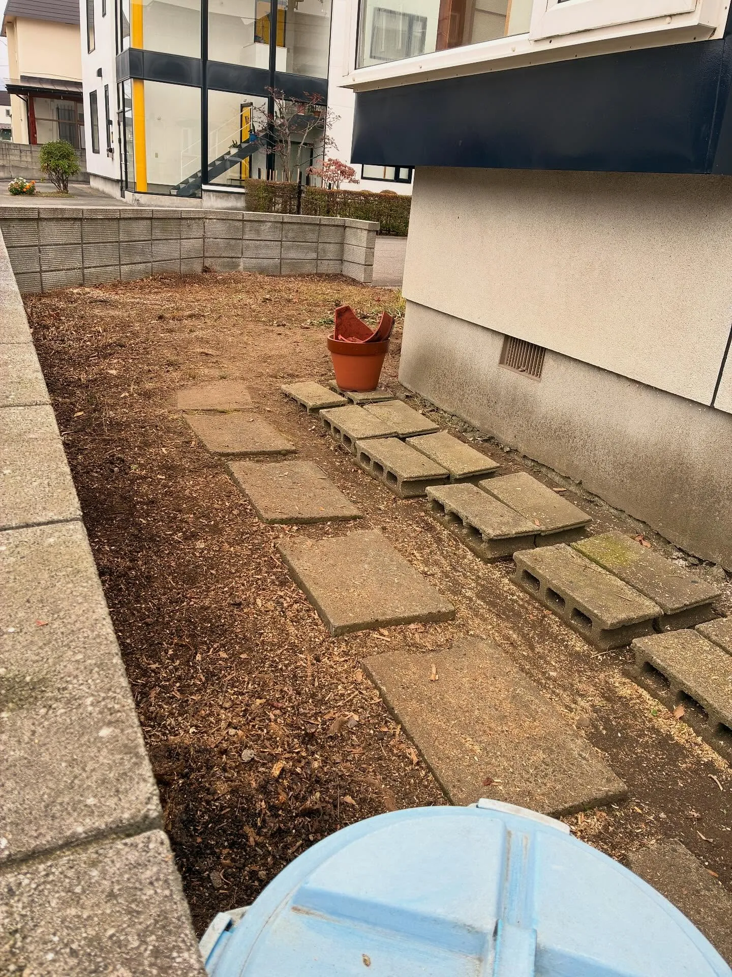 庭木の伐採は！