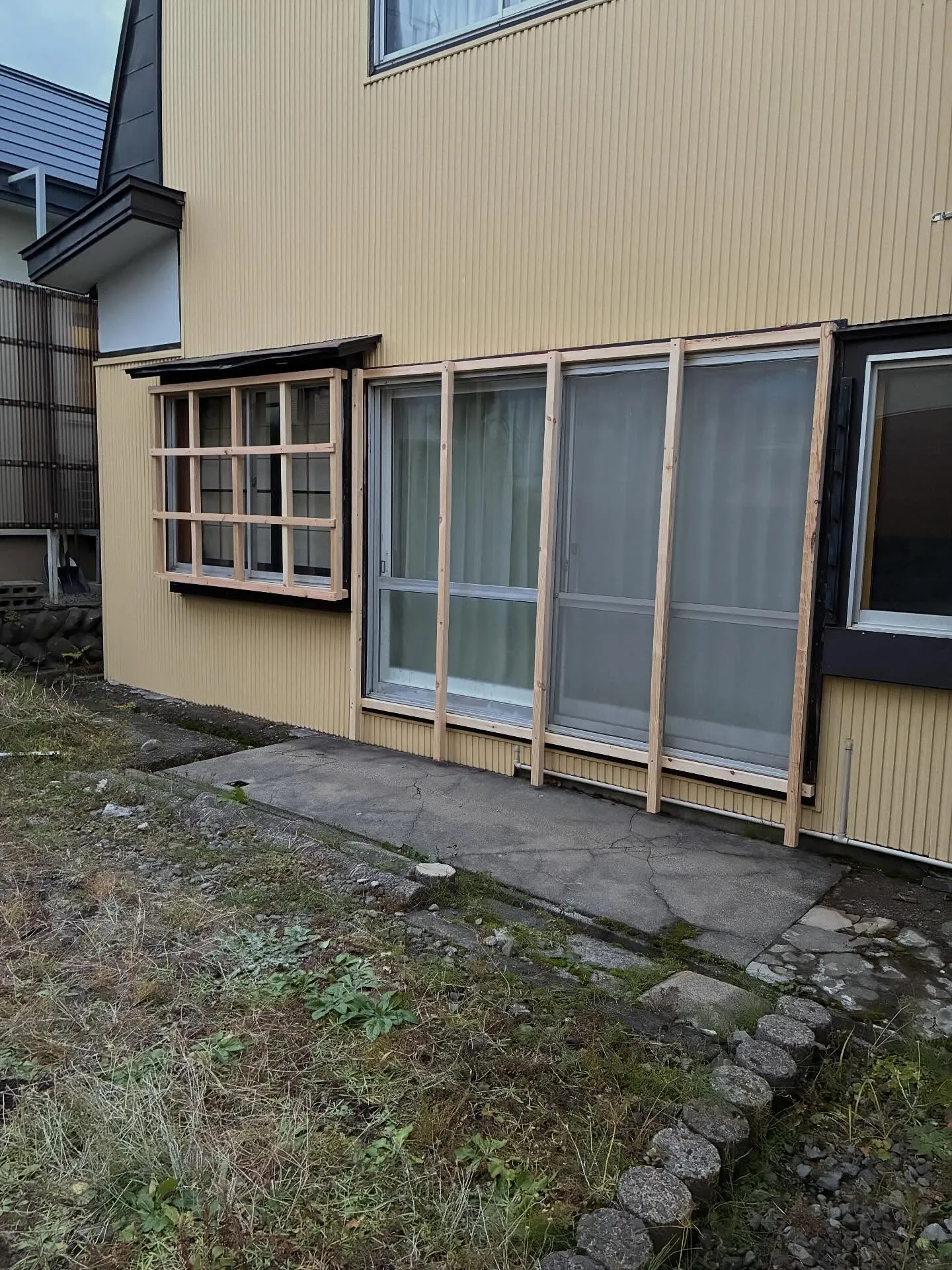 強固な窓の雪囲い！