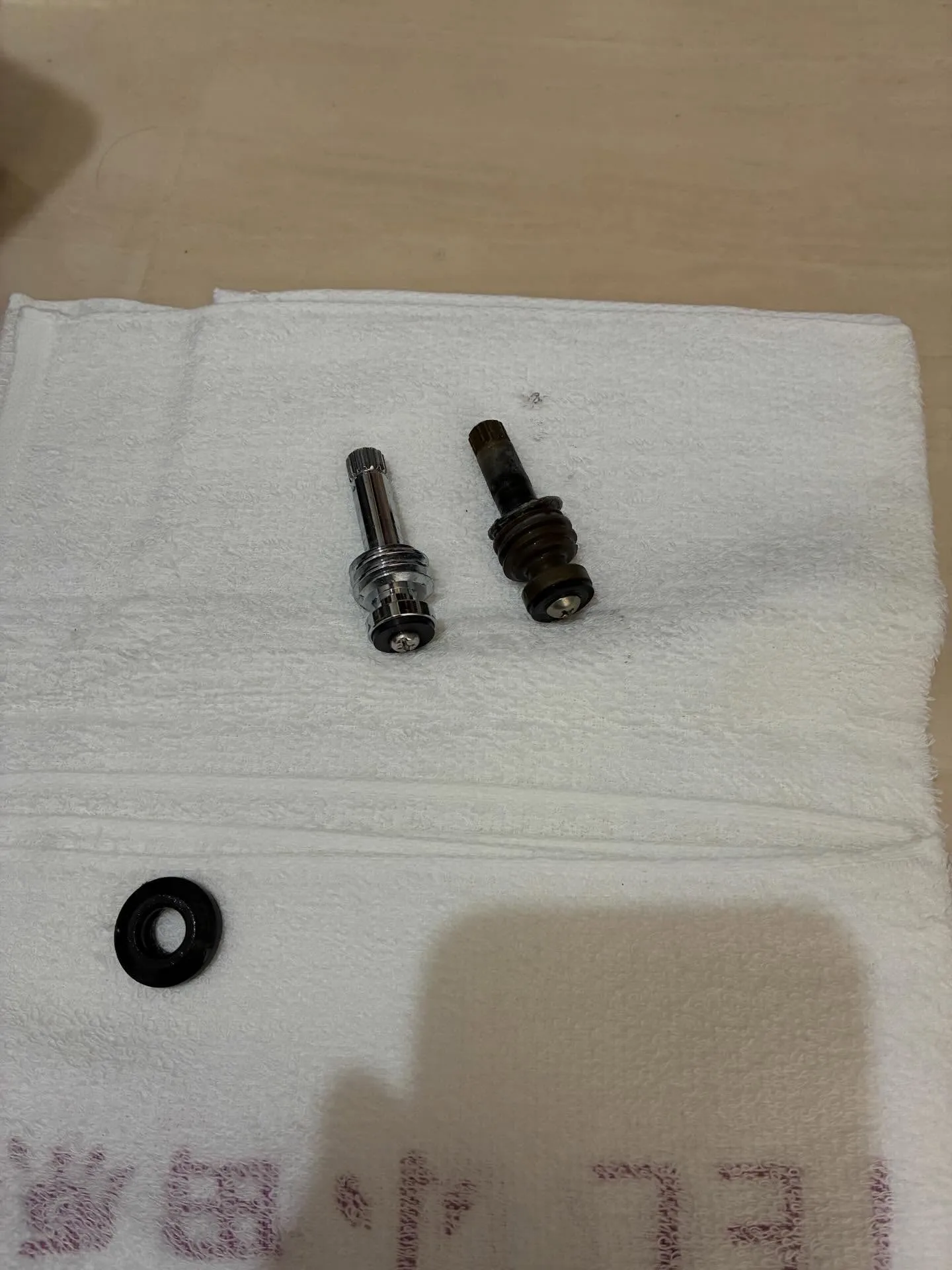 蛇口を閉めても水が漏れたら！