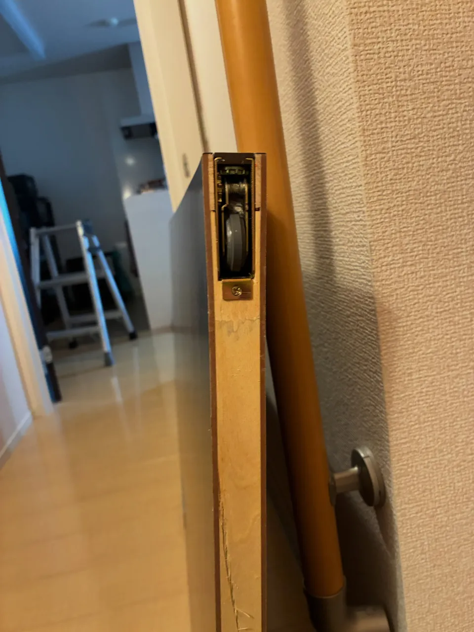 ③引戸がスムーズに開閉出来ない時は！